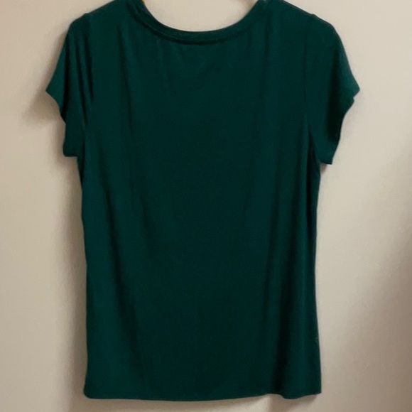 Britney women’s green short sleeve graphic tee, size S - Picture 2 of 7